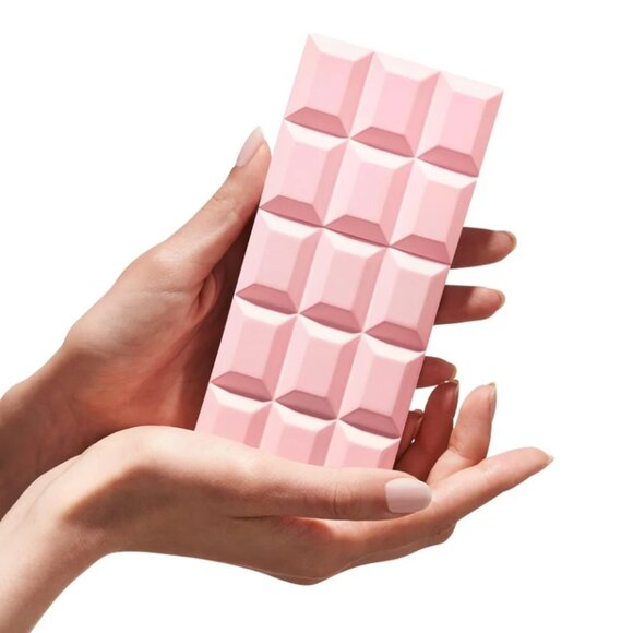 Sabrina Carpenter Sweet Tooth - Picture 1 of 2